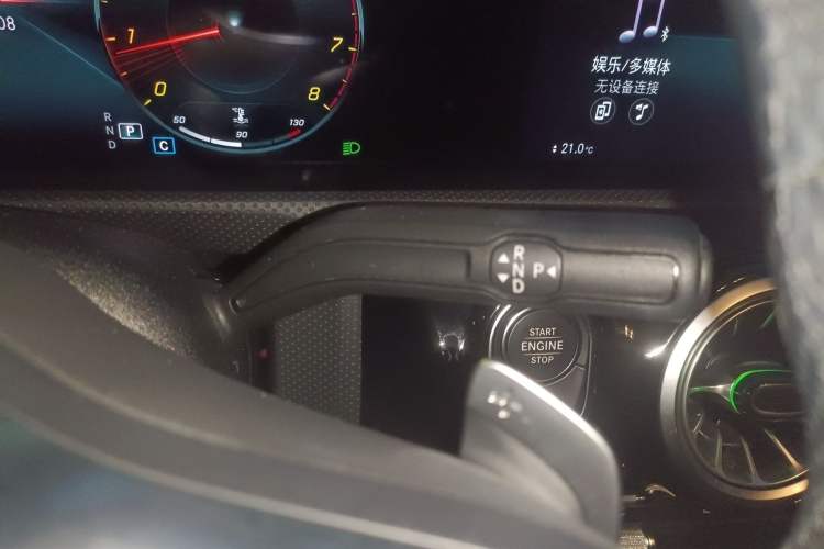 Used Mercedes-Benz A-Class 2022 Restyled A 200 L Sport Sedan Fashion Version Gear Lever