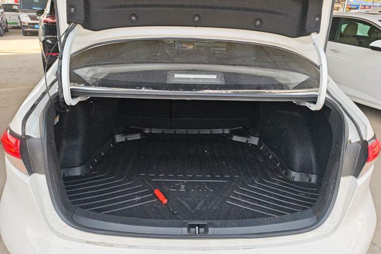 Used Toyota Levin 2022 Dual-Motor 1.8H E-CVT Progressive Edition
