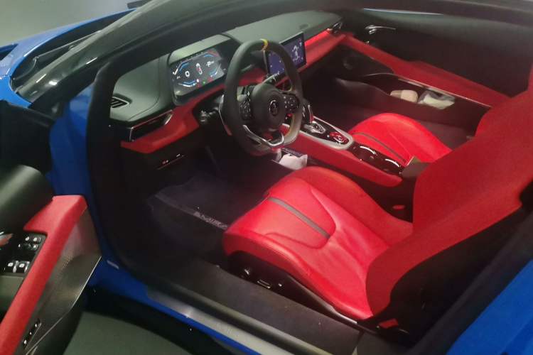 Used Lotus EMIRA 2021 2.0T DCT First Edition Driver Seat