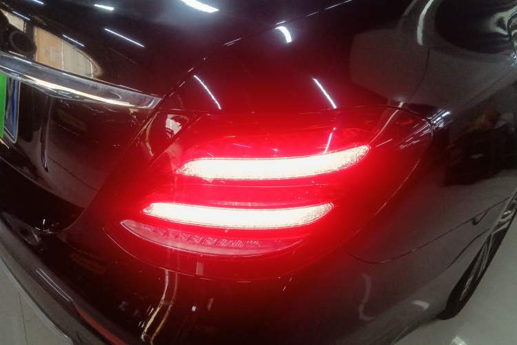 Used Mercedes-Benz E-Class 2020 Facelift E 260 L Sport Edition