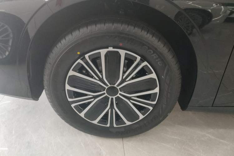 Used Geely Galaxy Galaxy Stellar 6 2026 Model 60km Sailing Edition
