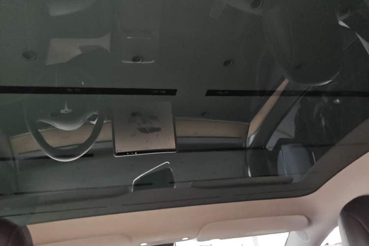 Used Tesla Model Y 2022 Rear-Wheel-Drive Version
