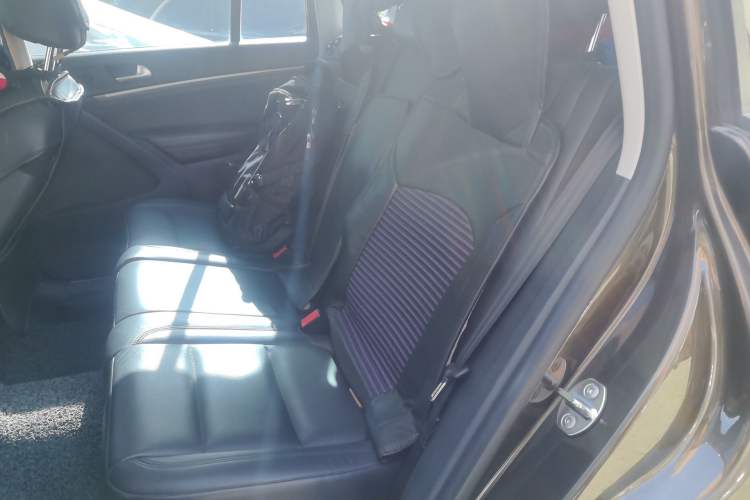 Used Volkswagen Tiguan 2015 1.8TSI Automatic Two-Wheel Drive Luxury Model
