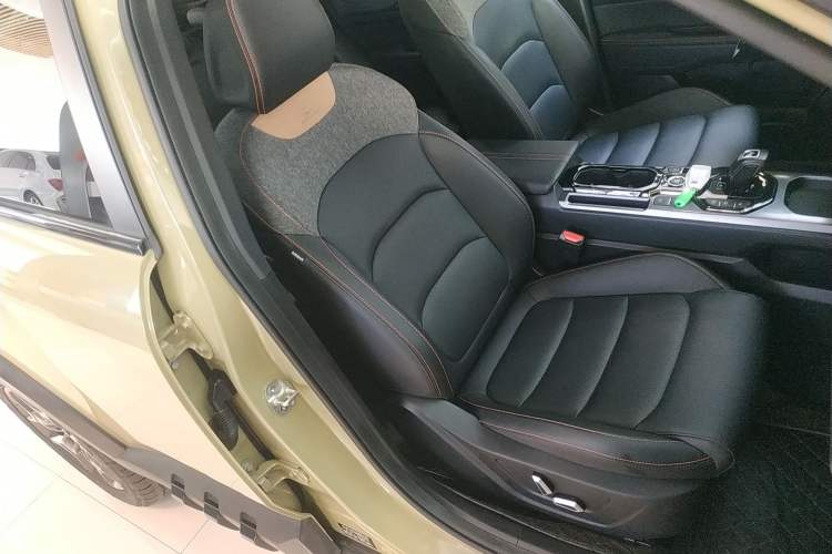 Used Geely Auto Cowboy 2025 1.5TD Fun-Offroad Version