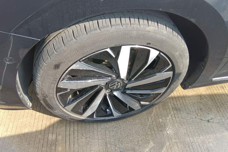 Used Volkswagen Passat 2022 330TSI Luxury Edition Custom Version