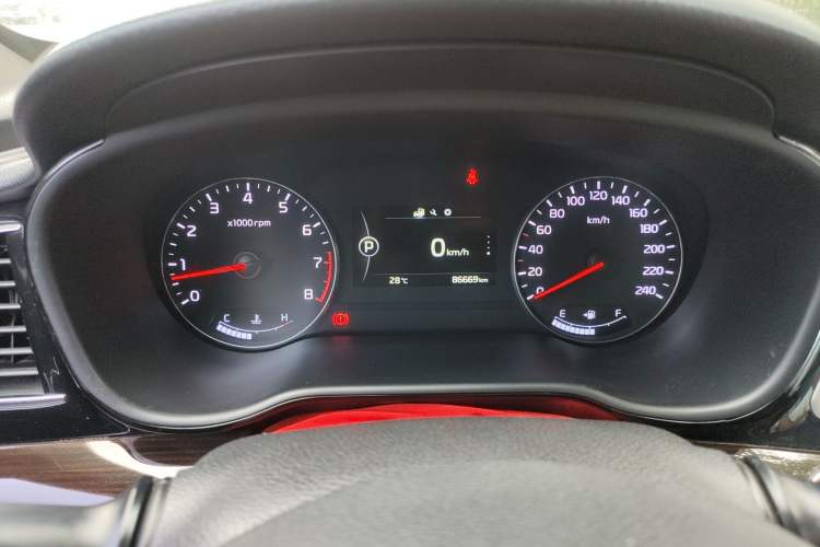 Used Kia K4 2014 1.8L Automatic DLX
