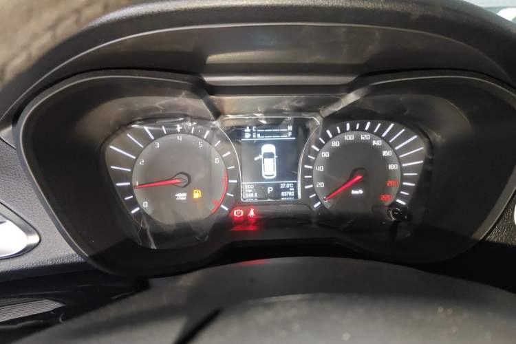 Used GAC Trumpchi GS4 2017 235T Automatic Two-Wheel Drive Luxury Smart Connectivity Version Instrument Cluster