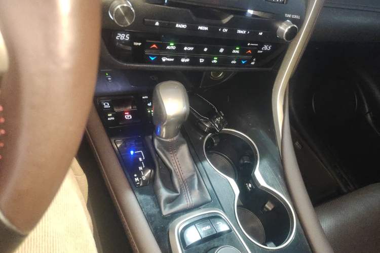 Used Lexus RX 2016 300 4x4 Elegant Edition China V-standard
