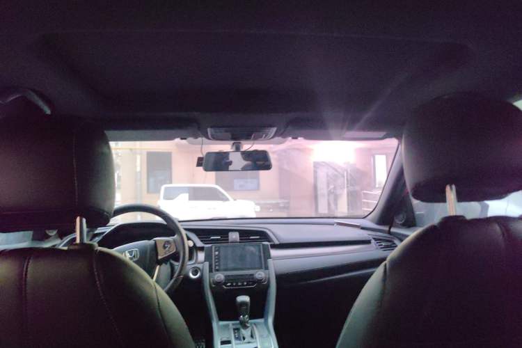 Used Honda Civic 2021 HATCHBACK 220TURBO CVT Trendy Cool Edition
