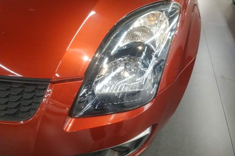 Used Suzuki Swift 2014 1.5L Automatic Fashion Edition Left Front Headlight