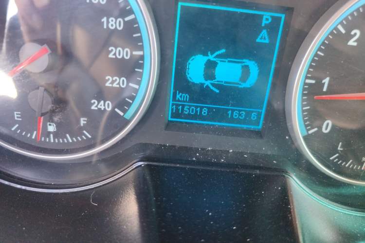 Used Brilliance V5 2012 1.6L Automatic Luxury Version
