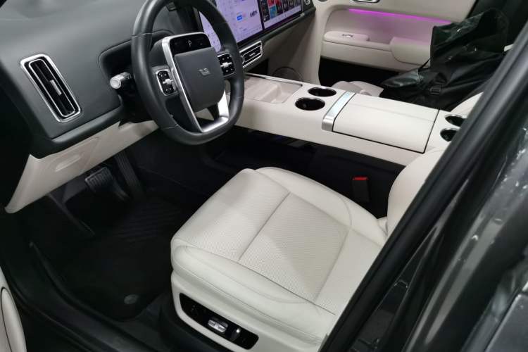Used Li Auto L8 2023 Pro Model Left Front Seat