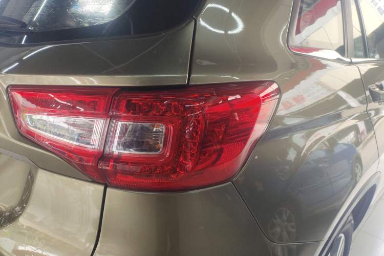 Used Changan CS75 2014 2.0L Manual Luxury Version China IV Standard
