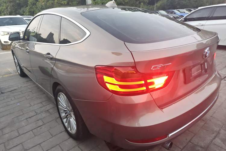 Used BMW 3 Series GT 2014 320i Design Package Model
