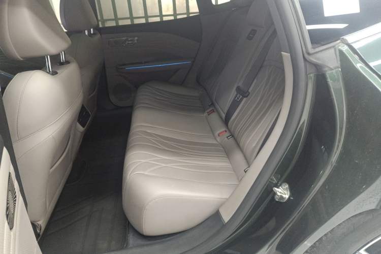 Used Geely Galaxy 8 2025 130km EM-P Starship Edition Left Rear Seat