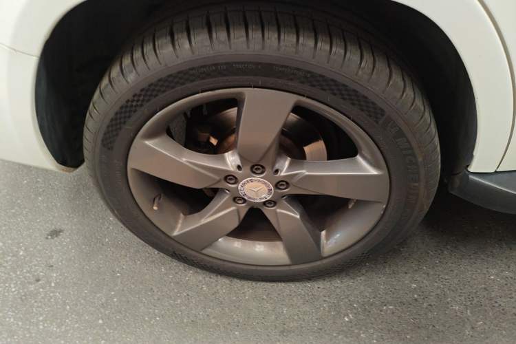 Used Mercedes-Benz GLK-Class 2013 Facelift GLK 300 4MATIC Fashion Edition