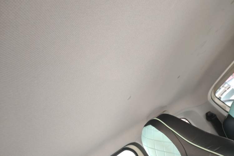 Used Wuling Hongguang MINIEV 2024 3rd Generation 215km Advanced Version
