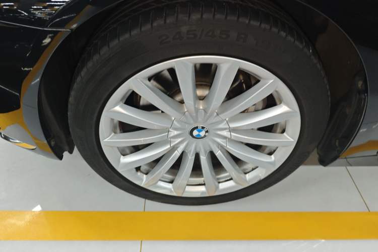 Used BMW 7 Series 2018 730Li Leading Model Excellence Package
