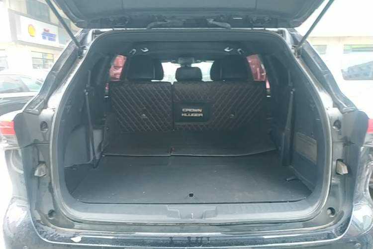 Used Toyota Crown Kluger 2021 2.5L HEV Four-Wheel Drive Elite Edition Trunk