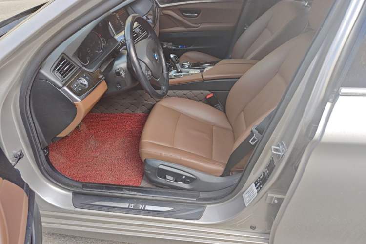 Used BMW 5 Series 2014 528Li xDrive Premium Edition