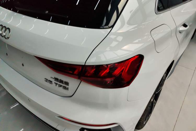 Used Audi A3 2023 Sportback 35 TFSI Fashionable Sports Model Right Rear Taillight