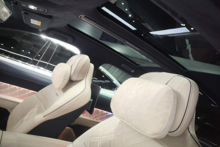 Used Nio ET9 2025 100kWh Signature Edition
