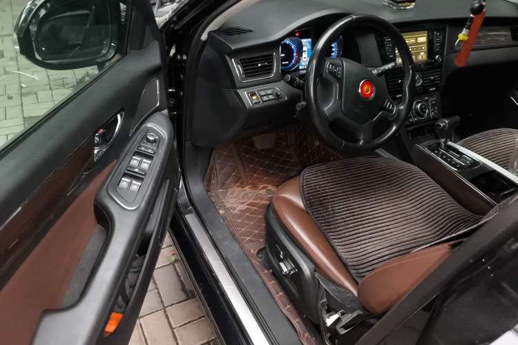 Used Hongqi H7 2015 2.0T Luxury Model