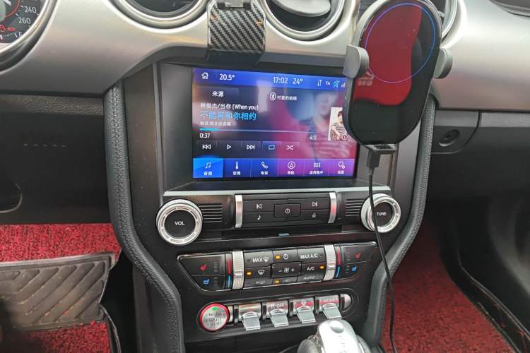 Used Ford Mustang 2019 2.3L EcoBoost Audio And AC Panel