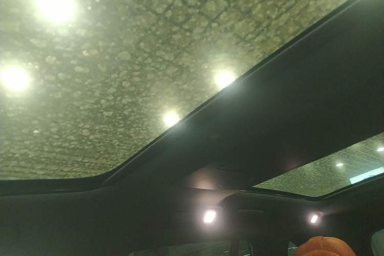 Used Li Auto L8 2024 Ultra Model
