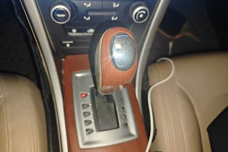 Used Roewe 550 2012 550 1.8L Automatic Value Edition
