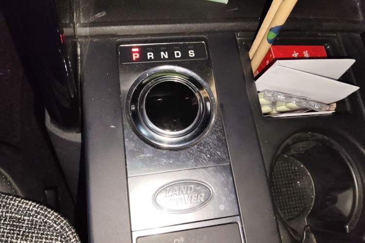 Used Land Rover Discovery 2017 3.0 SC V6 SE