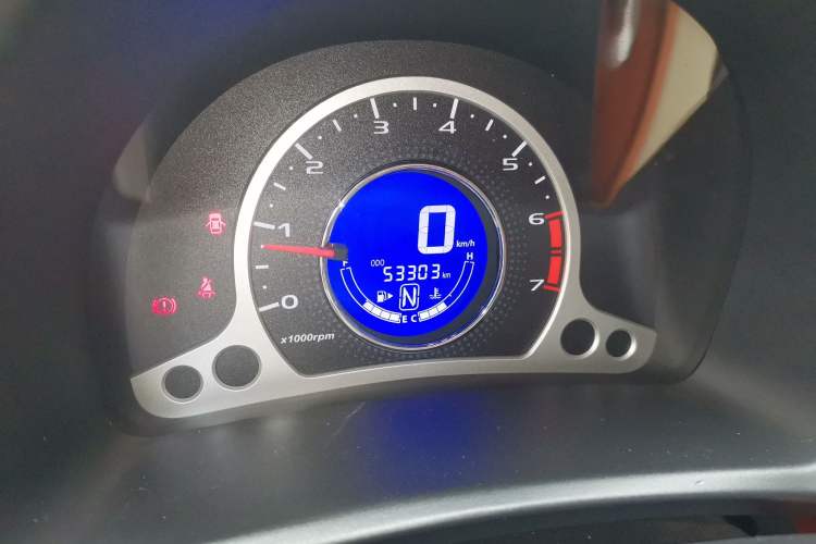 Used CHANGAN Benni 2015 1.4L IMT Luxury Model China V Standard
