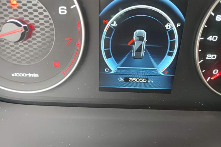 Used BYD Tang 2018 2.0T Automatic Smart Connect Prestige 7-Seater China V Standard
