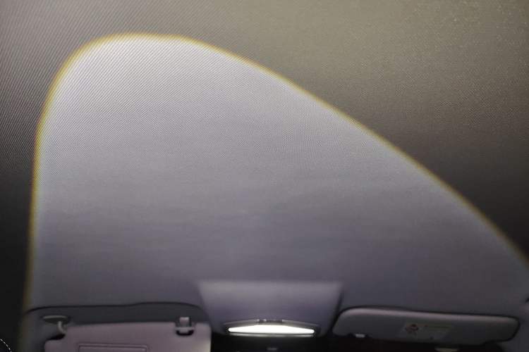 Used Geely Auto Emgrand 2023 4th Generation Champion Edition 1.5L CVT Luxury Model Headliner