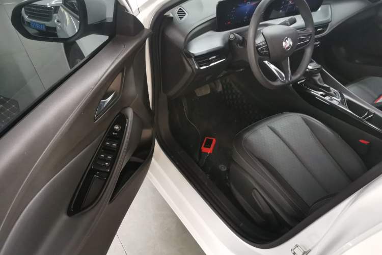 Used Buick Verano 2023 Pro Enjoyment Edition Driver Seat