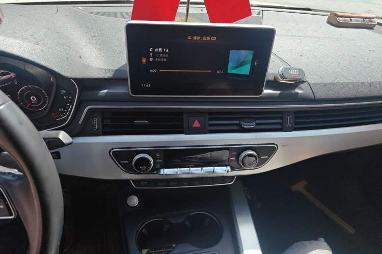 Used Audi A4L 2019 40 TFSI Fashion Version China V
