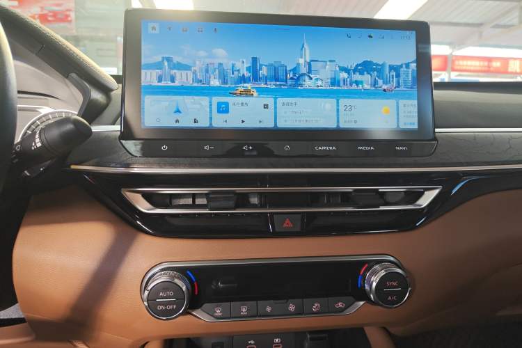 Used Nissan Teana 2022 2.0L XL-Upr Enjoyment Edition Audio And AC Panel