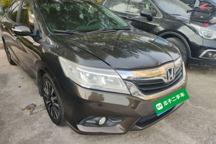 Used Honda Crider 2013 1.8L automatic luxury edition
