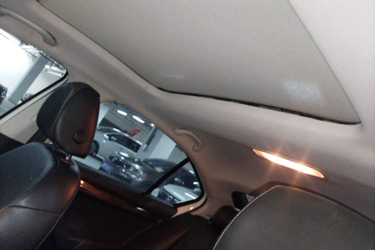 Used Skoda Octavia 2016 1.6L Manual Smart Drive Version