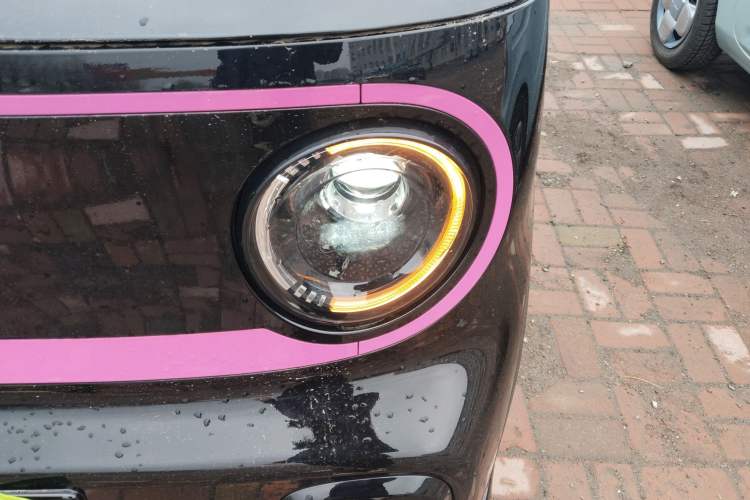 Used Geely Galaxy Panda 2025 210km Panda Kart Left Front Headlight