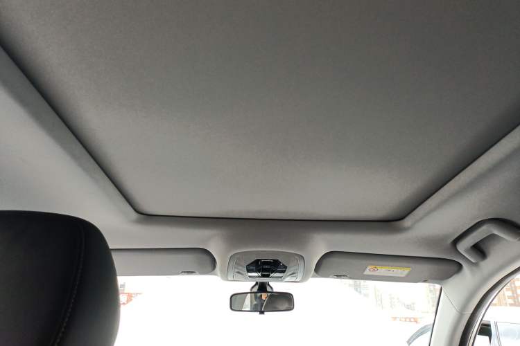 Used Chery Tiggo 8 2024 Honor Edition 230TCI Manual Advanced Version 5 Seats Headliner