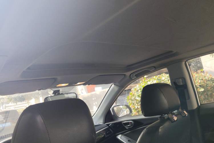 Used Soueast V5 Lingzhi 2015 Plus 1.5L Manual Smart Edition Headliner