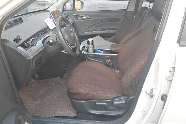 Used NETA V 2022 Chao 400 Lite Left Front Seat