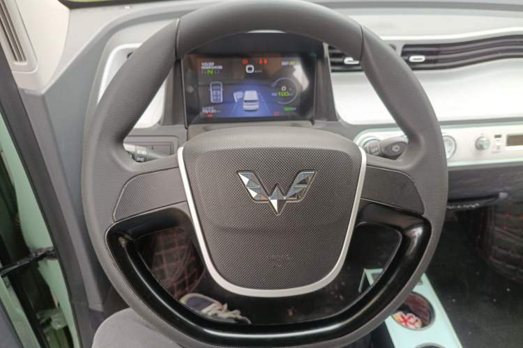 Used Wuling Hongguang MINIEV 2021 Macaron Premium Model – Lithium Iron Phosphate