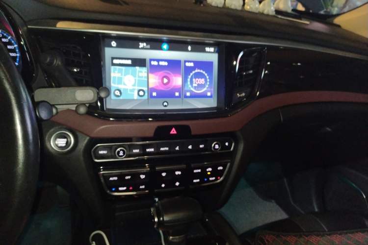 Used GAC Trumpchi GS8 2019 390T Two-Wheel Drive Luxury Smart Connectivity Version (7 Seats)