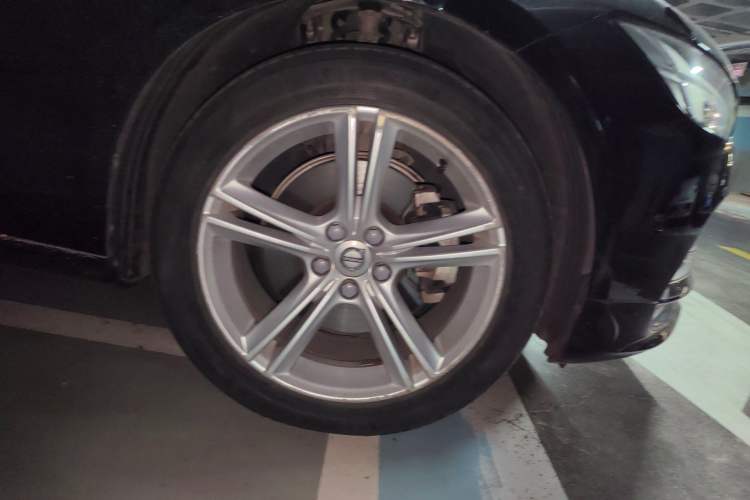 Used Volvo S90 2017 T4 Zhiyuan Edition
