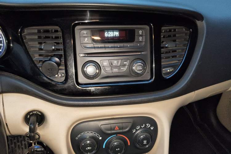 Used Fiat Viaggio 2012 1.4T Manual Enjoyment Edition
