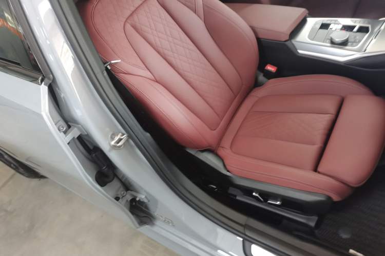 Used BMW 3 Series 2025 330Li M Sport Shadowline Package