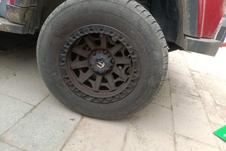 Used BAIC Off-Road BJ40 2020 2.0T Automatic Four-Wheel Drive Urban Hunter Edition Prestige Version Right Front Wheel Hub