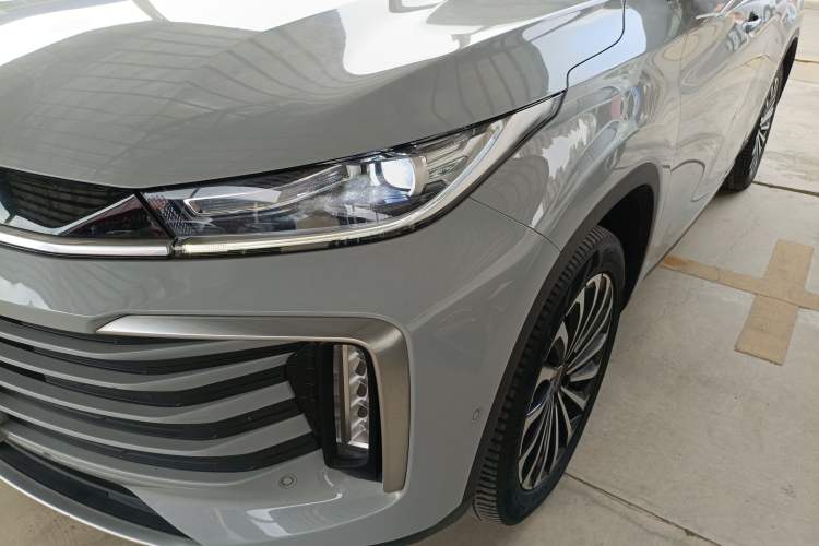 Used EXEED Lingyun 2021 400T Two-Wheel Drive Star Prestige Edition
